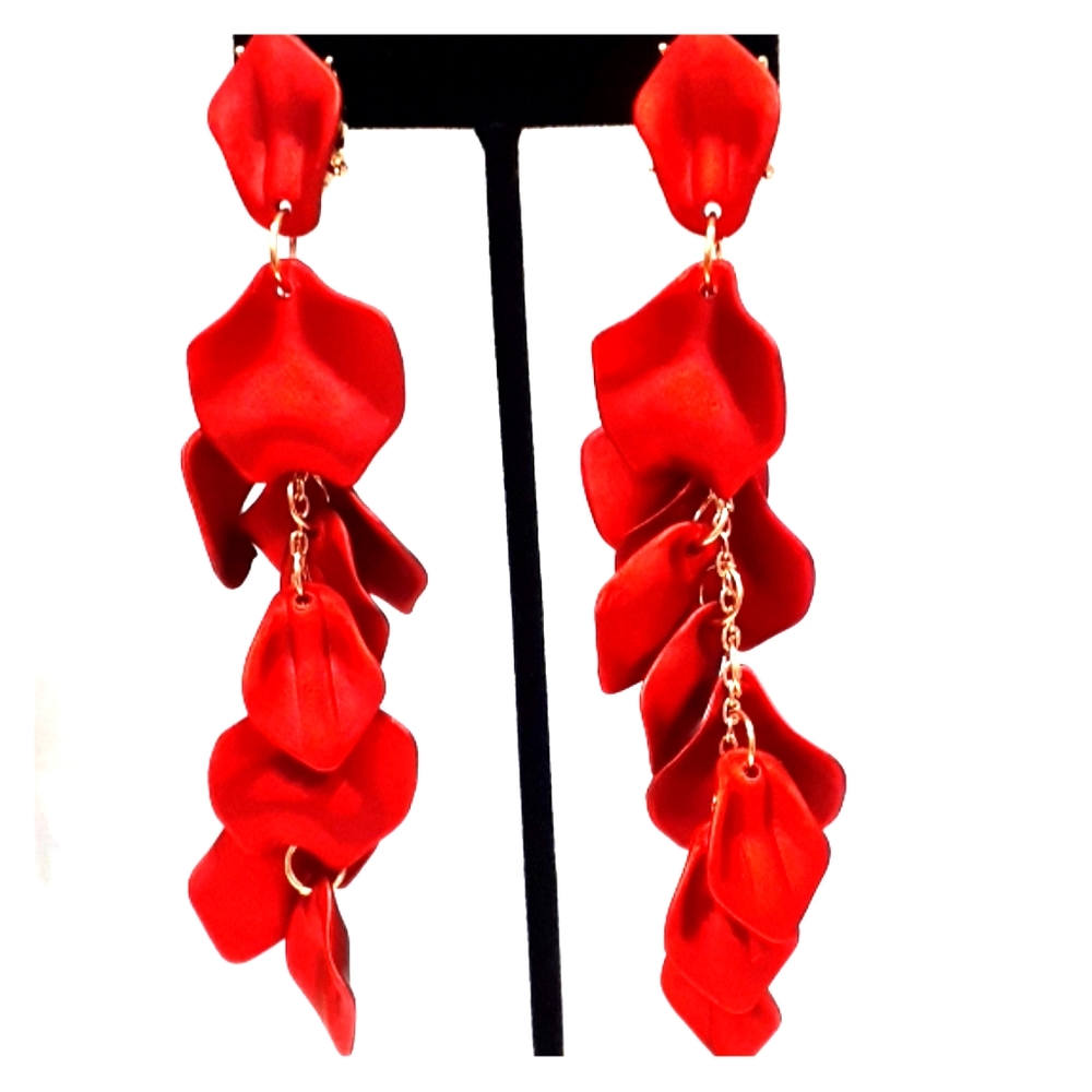 Gorgeous Red Rose Petal Earings